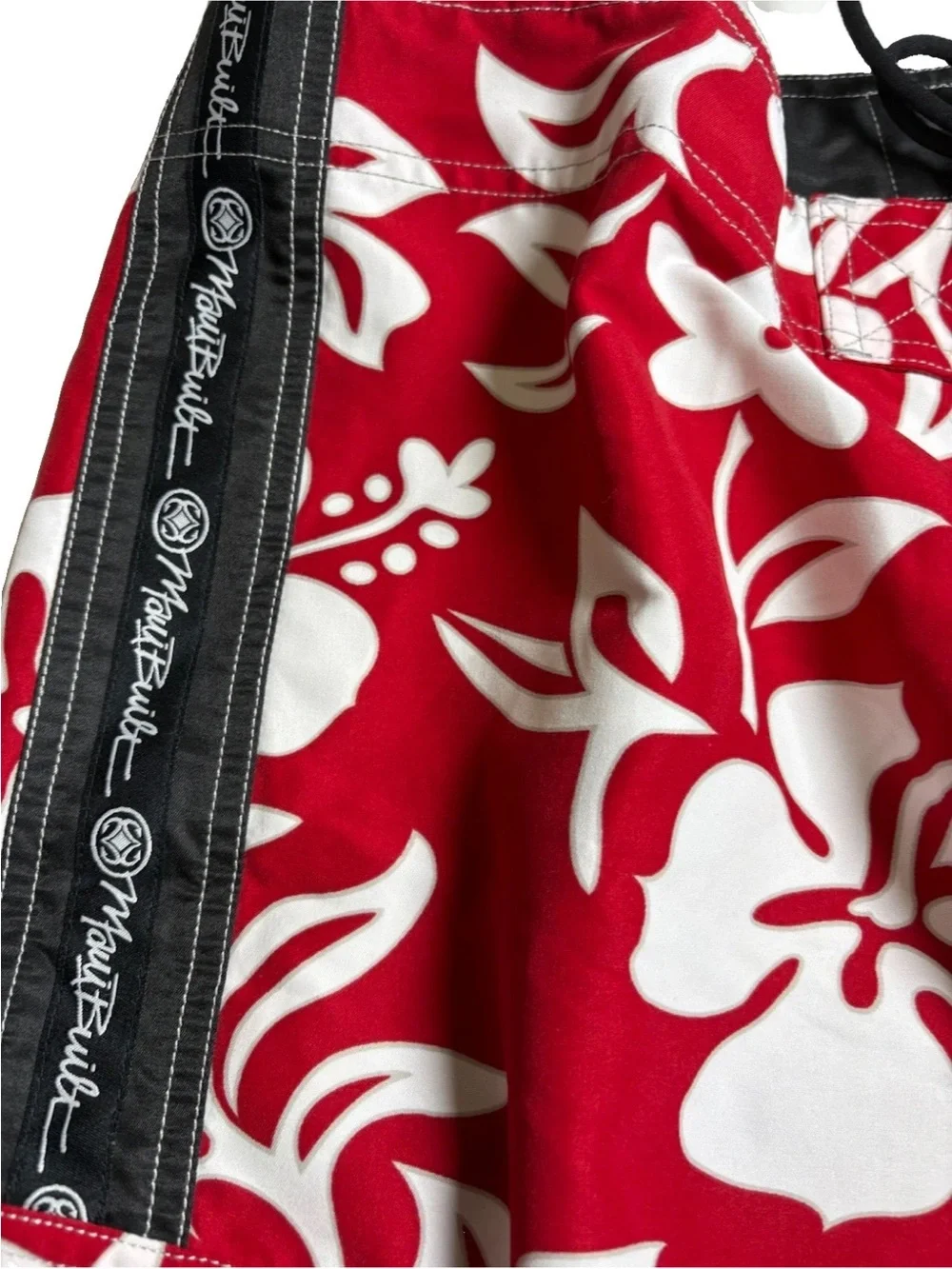 MAUI BUILT Board Shorts Trunks Hawaiian Tribal Floral Red White Mens 40 x 11